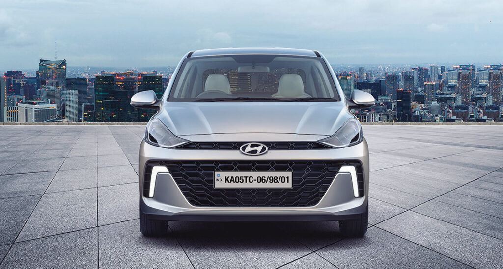2023 Aura | Front Profile